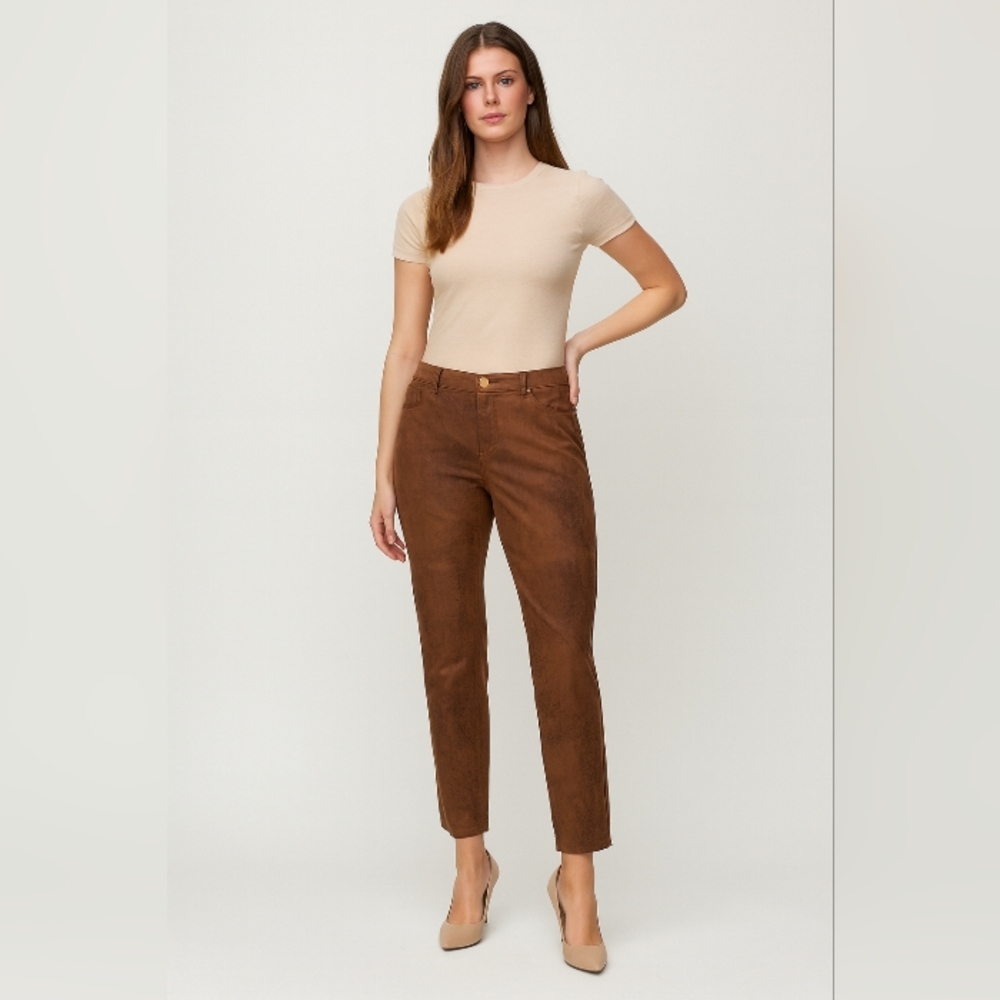 Chico's Brown Worn Luggage Faux Suede Knit Ankle Pants US 14 NWOT Cowgirl 2.5